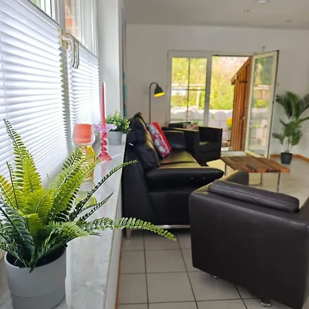 2 Fluesse Mit Dachterrasse Fuer 6 Gaeste Und Max 2 Hunde In 1a Lage 아파트 *