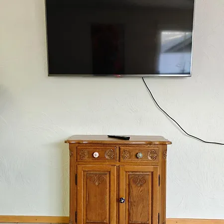 2 Fluesse Mit Dachterrasse Fuer 6 Gaeste Und Max 2 Hunde In 1a Lage 슈라이덴